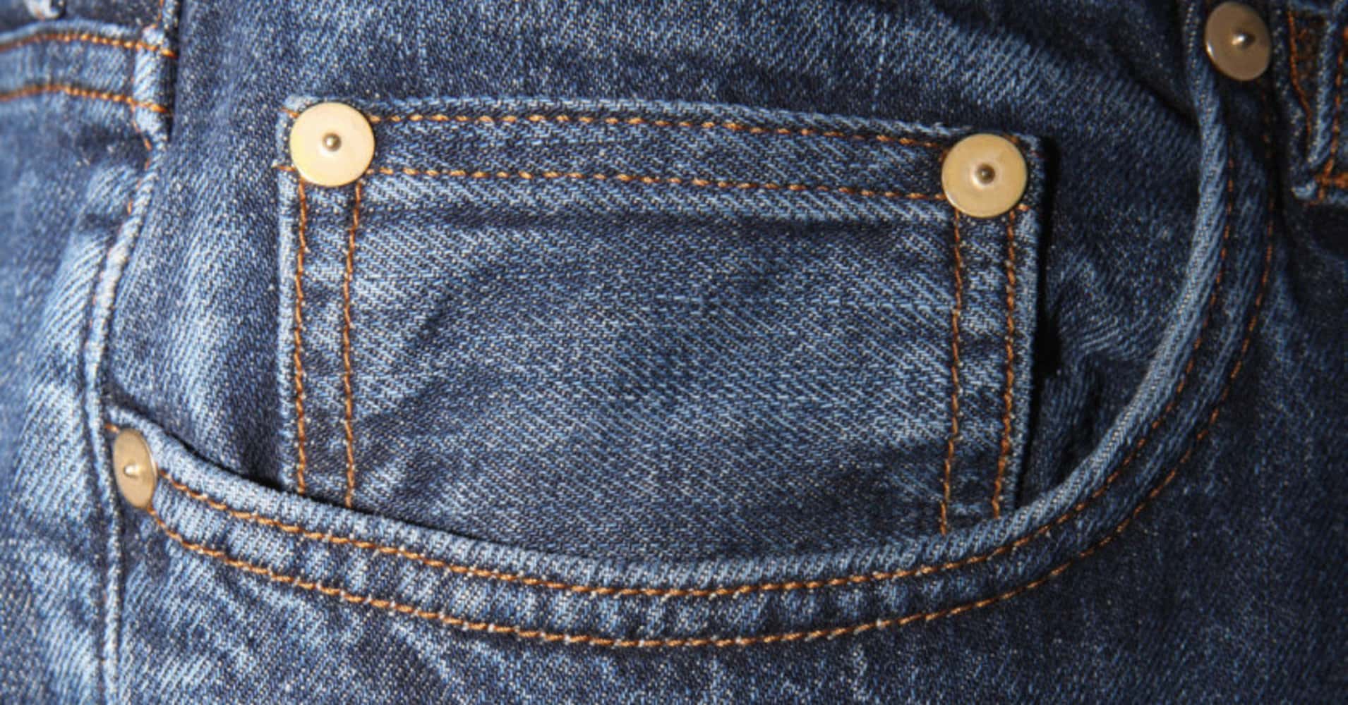 Случайные джинсовые пуговицы
